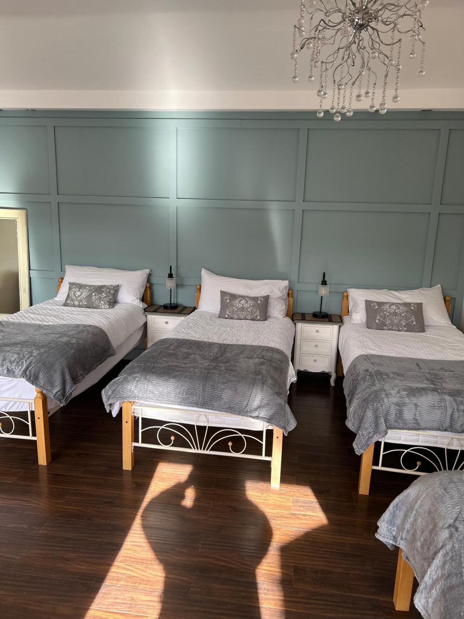 Gracefield Bed & Breakfast Artane ภายนอก รูปภาพ