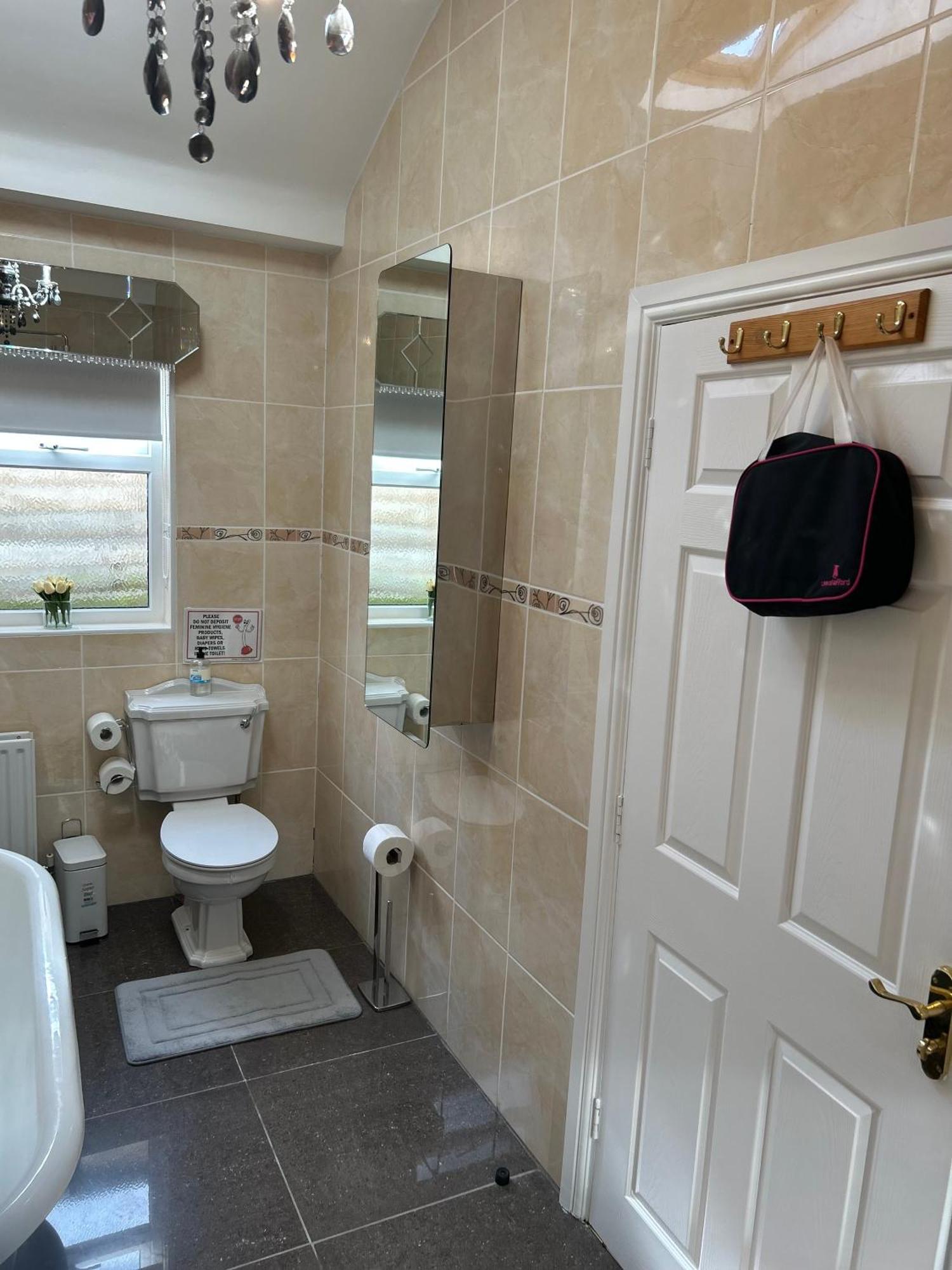 Gracefield Bed & Breakfast Artane ภายนอก รูปภาพ